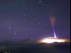 Гигантская аномальная молния поразила гору Мауна-Кеа