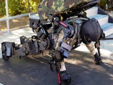 Экзоскелет XOS 2 сделает солдат универсальными