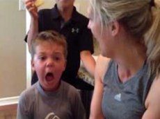 Реакция ребенка на страшную сказку стала хитом YouTube