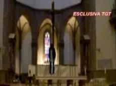 Мусульманин осквернил алтарь главного собора Флоренции