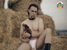 В Сети появилась реклама одеколона "с экстрактом куриных слез"