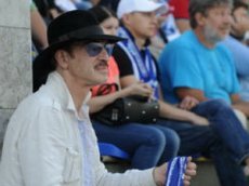 Боярский стал героем клипа про питерского болельщика