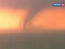 На американский штат Оклахома обрушился мощный торнадо
