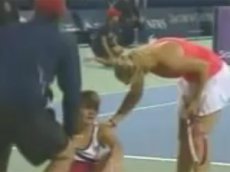 Анна Чакветадзе упала в обморок во время матча