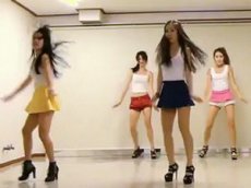 Gangnam Style с эротическим подтекстом