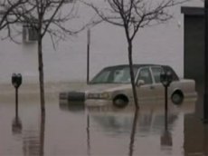 Жертвами наводнений в США стали девять человек