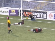 Самый ужасный гол в истории женского футбола