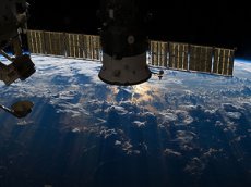 Астронавты сделали селфи в состоянии гравитации