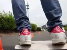 Изобретатель создал личный транспорт размером с планшет