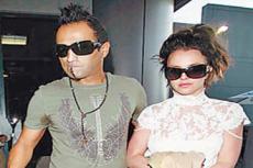 Бритни вышла замуж?