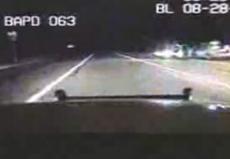 Преступник протаранил полицейскую машину