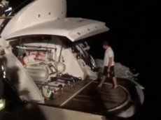 Кличко показал видео своего спасения с горящей яхты у берегов Испании
