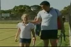 9-летнюю девочку выгнали из теннисного клуба за подражание крикам Шараповой