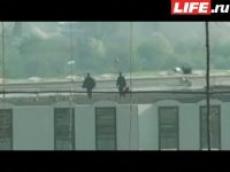 Снайпер Буша встретил его без штанов