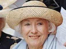 Британский чарт возглавила 92-летняя певица