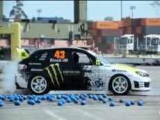 Гонщик Кен Блок выпустил продолжение сетевого хита