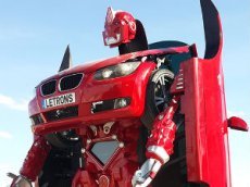 Создан полноценный автомобиль-трансформер