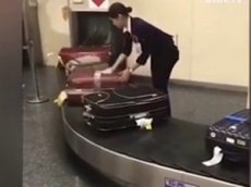 Японцы показали, как надо относиться к багажу пассажиров
