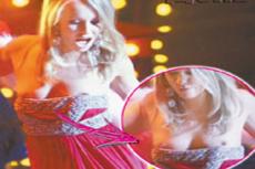 Как это было: нечаянный стриптиз Ксении Собчак во время телесъемки