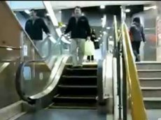 Самый короткий эскалатор в мире