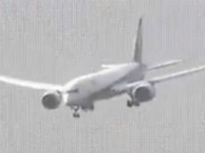 Посадка самолета во время тайфуна
