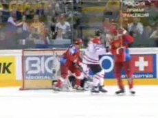 ЧМ-2009 по хоккею: первый гол россиян в ворота канадцев