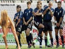 Самые нелепые футбольные курьезы