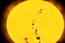 НАСА увидело «темную сторону» Солнца