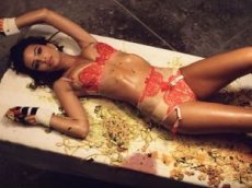 Танец со спагетти Эмили Ратаковски стал хитом