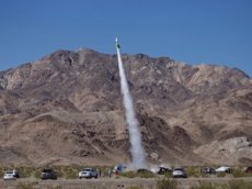 Сторонник теории плоской Земли погиб на самодельной ракете в США