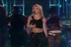 Бритни Спирс без фонограммы: зрелище не для слабонервных