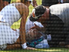 Олимпийская чемпионка получила тяжелую травму во время матча на Уимблдоне