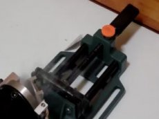 Японец изобрел смертоносную водяную пушку