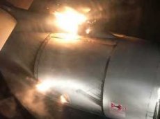 Посадка Ту-204 с горящим двигателем