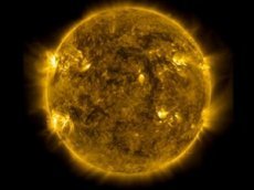 Три года жизни Солнца за три минуты