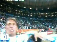 Защитник сборной Аргентины ударил телевизионную камеру