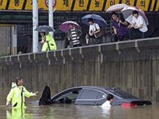 Последствия наводнений и оползней в Южной Корее