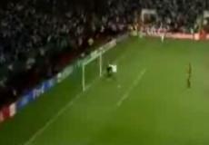 Фанат напал на бразильского вратаря Диду