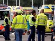В Нидерландах внедорожник врезался в толпу зрителей, погибли трое