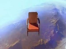 Стул в космосе