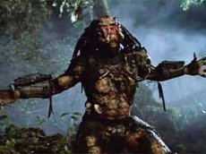 Дублированный трейлер фильма "Хищники"