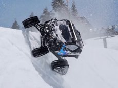 Кен Блок устроил гонки на гусеничном багги