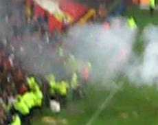 Болельщики «Ланса» устроили беспорядки