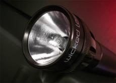 В Книгу рекордов Гиннесса попал сверхмощный фонарь