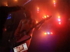 В голом Шнуре усмотрели эротику