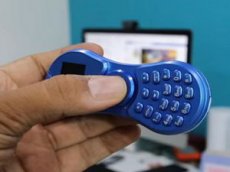 В Индии в продажу поступил телефон-спиннер