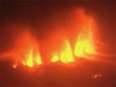 В Исландии проснулся вулкан Эйяфьятлайокудль