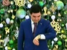 Президент Туркменистана попробовал себя в роли диджея