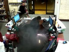 У американца в штанах взорвалась электронная сигарета