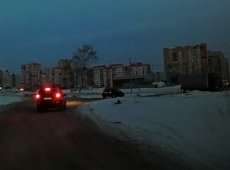 Девочка провалилась в открытый колодец в Барнауле